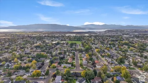 View/Area - 1320 N 600 W, Orem, UT 84057 photo 3 of 7
