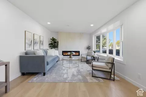 Living - 1098 E Lori Way, Murray, UT 84117 photo 6 of 7