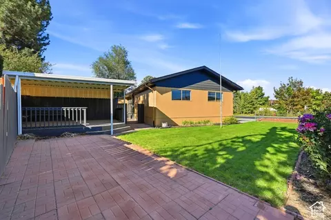 Exterior - 1098 E Lori Way, Murray, UT 84117 photo 6 of 14
