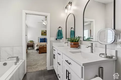 Bath - 9044 N Cedar Pass Rd, Eagle Mountain, UT 84005 photo 3 of 5
