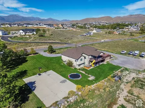 View/Area - 9044 N Cedar Pass Rd, Eagle Mountain, UT 84005 photo 4 of 13