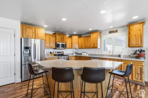 Kitchen - 9044 N Cedar Pass Rd, Eagle Mountain, UT 84005 photo 1 of 5