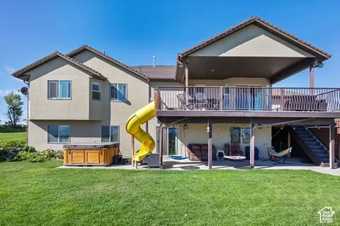 Exterior - 9044 N Cedar Pass Rd, Eagle Mountain, UT 84005 photo 7 of 10