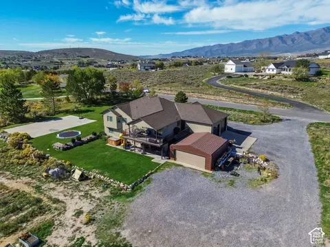 View/Area - 9044 N Cedar Pass Rd, Eagle Mountain, UT 84005 photo 3 of 13