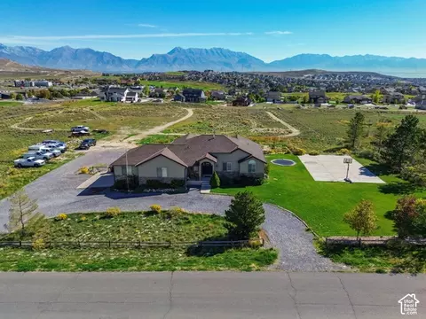 View/Area - 9044 N Cedar Pass Rd, Eagle Mountain, UT 84005 photo 1 of 13