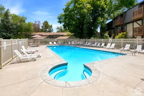 Exterior - 5440 S Willow Ln E #A, Murray, UT 84107 photo 4 of 7
