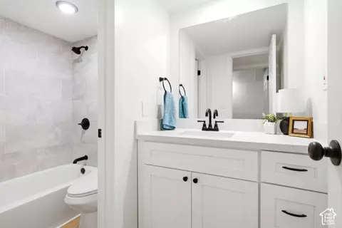 Bath - 5440 S Willow Ln E #A, Murray, UT 84107 photo 1 of 1