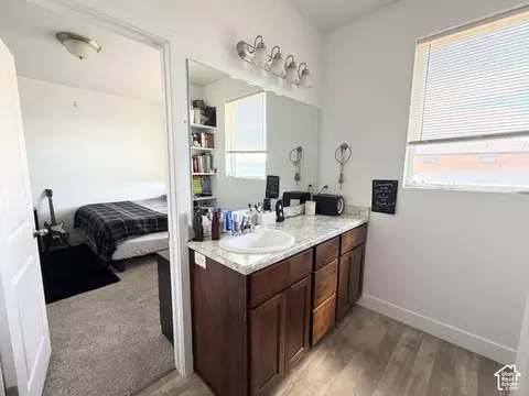 Bath - 398 Willow Leaf Rd S, American Fork, UT 84003 photo 3 of 4