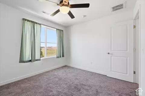 Bedroom - 1706 W Parkview Dr, Syracuse, UT 84075 photo 4 of 6