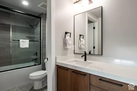 Bath - 848 E Klaim Dr #5, Hideout, UT 84036 photo 4 of 4