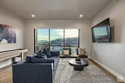 Living - 848 E Klaim Dr #5, Hideout, UT 84036 photo 4 of 9