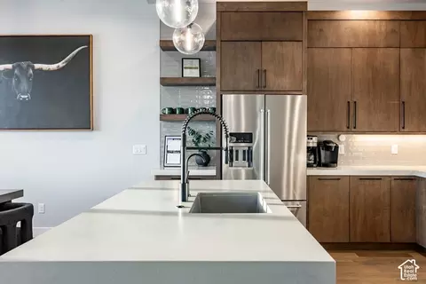 Kitchen - 848 E Klaim Dr #5, Hideout, UT 84036 photo 4 of 6