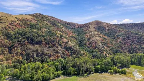 2855 E Canyon Rd, Smithfield, UT 84335 photo 14