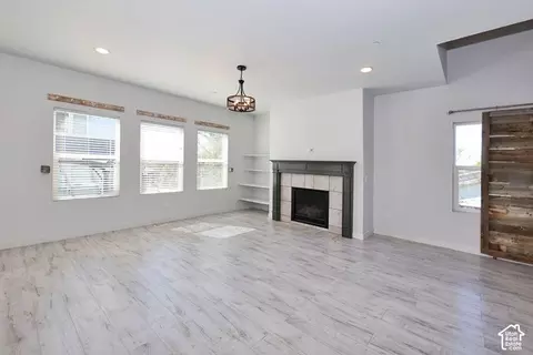Living - 1204 E Roma Dr, Fruit Heights, UT 84037 photo 2 of 3