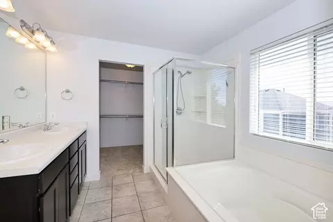 Bath - 1204 E Roma Dr, Fruit Heights, UT 84037 photo 2 of 8