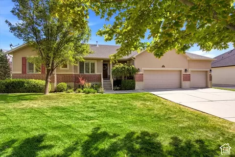 Exterior - 3056 N 550 W, Pleasant View, UT 84414 photo 3 of 6