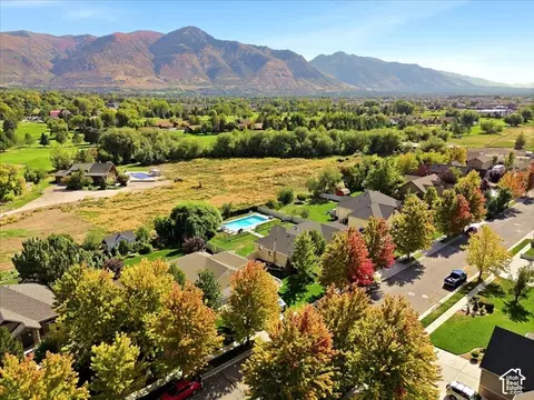 View/Area - 3056 N 550 W, Pleasant View, UT 84414 photo 3 of 7