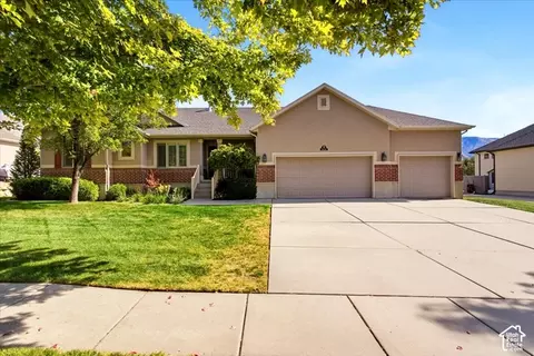 Exterior - 3056 N 550 W, Pleasant View, UT 84414 photo 2 of 6