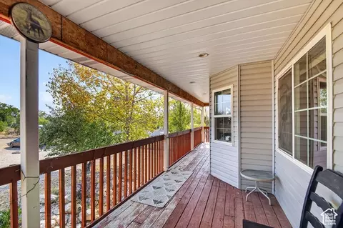 Exterior - 170 E 400 N, Mount Pleasant, UT 84647 photo 6 of 9