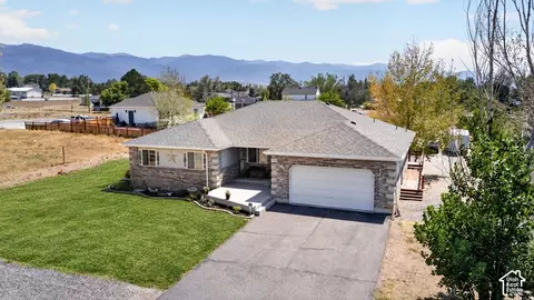 View/Area - 170 E 400 N, Mount Pleasant, UT 84647 photo 4 of 4