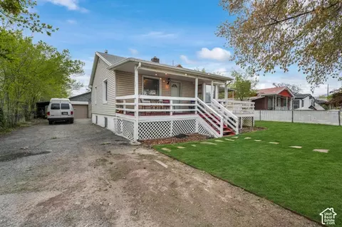 Exterior - 815 E 4200 S, Murray, UT 84107 photo 3 of 7
