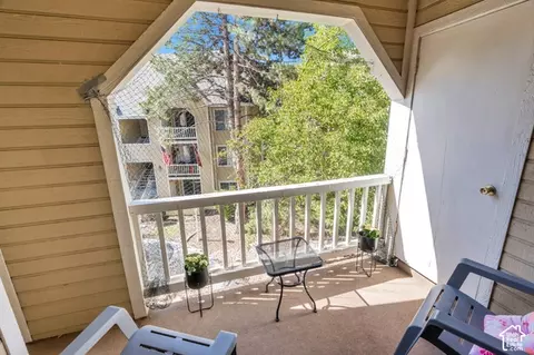 Exterior - 1206 E Waterside Cv #32, Midvale, UT 84047 photo 1 of 6