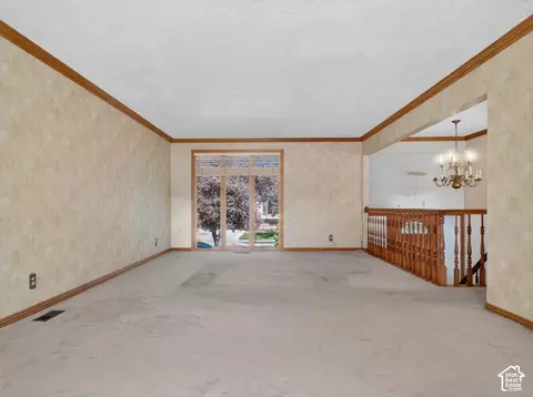 Living - 712 E Arrowhead Ln, Murray, UT 84107 photo 6 of 7