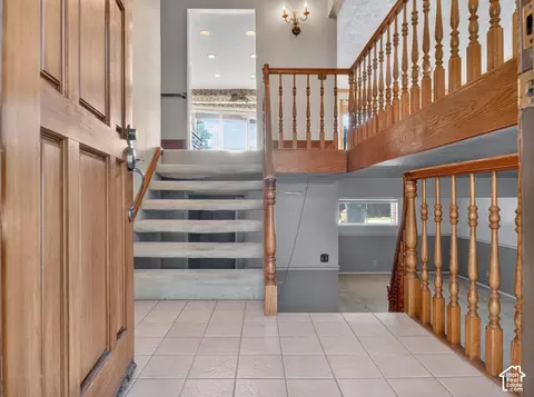 Entry Way - 712 E Arrowhead Ln, Murray, UT 84107 photo 1 of 1