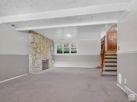Living - 712 E Arrowhead Ln, Murray, UT 84107 photo 1 of 7