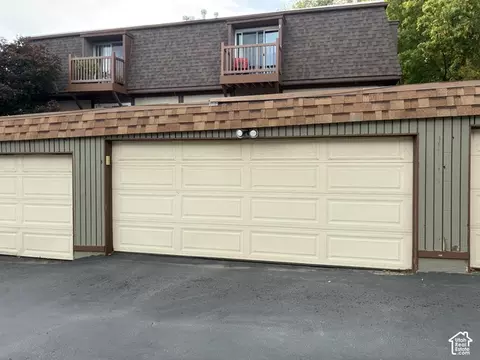 Exterior - 5450 S Willow Ln #D, Murray, UT 84107 photo 6 of 7
