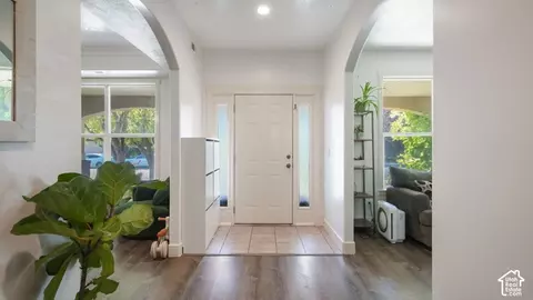 815 E Meadow Marsh Dr, Lehi, UT 84043