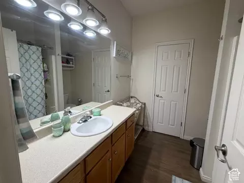 Bath - 9476 S Hidden Point Dr W, Sandy, UT 84070 photo 1 of 5
