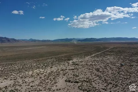 2227 N 3200 E #4, Beryl, UT 84714 photo 8