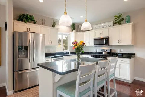 Kitchen - 8272 S 180 E, Sandy, UT 84070 photo 1 of 3