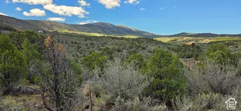 Undisclosed, Tabiona, UT 84072 photo 15