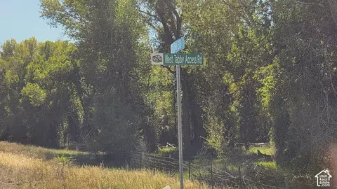 Undisclosed, Tabiona, UT 84072 photo 4