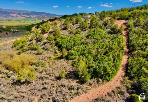 Undisclosed, Tabiona, UT 84072 photo 10