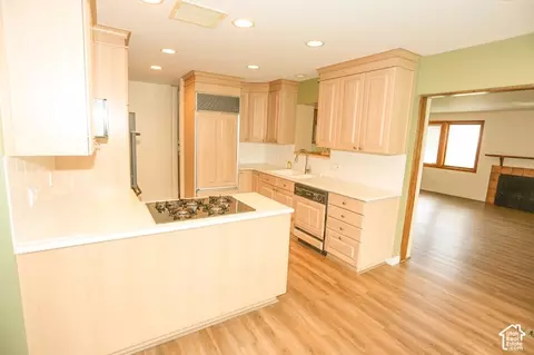 Kitchen - 4075 S Olympic Way, Holladay, UT 84124 photo 1 of 1