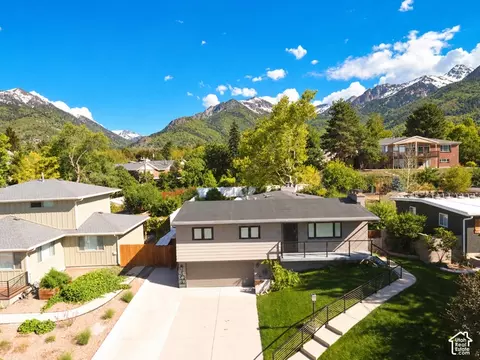 View/Area - 4075 S Olympic Way, Holladay, UT 84124 photo 2 of 3