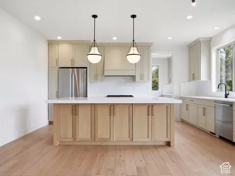 Kitchen - 388 E 1350 N, Orem, UT 84057 photo 4 of 5