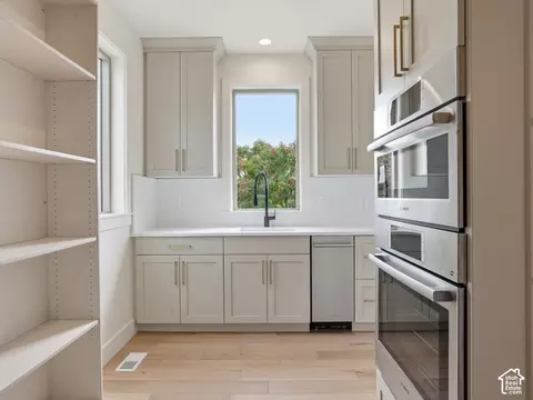 Kitchen - 388 E 1350 N, Orem, UT 84057 photo 5 of 5