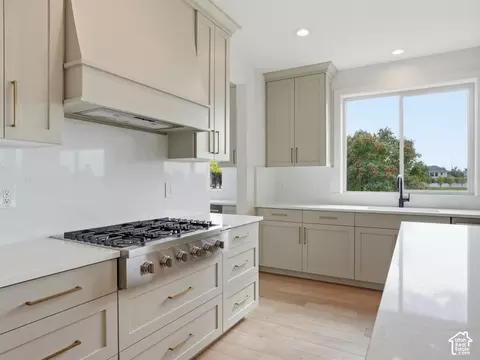 Kitchen - 388 E 1350 N, Orem, UT 84057 photo 2 of 5