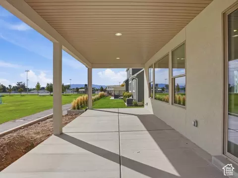 Exterior - 388 E 1350 N, Orem, UT 84057 photo 4 of 5