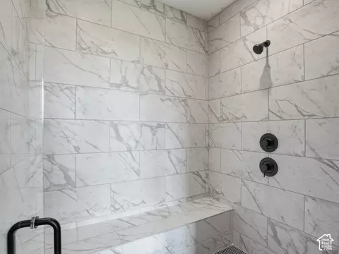 Bath - 388 E 1350 N, Orem, UT 84057 photo 3 of 7