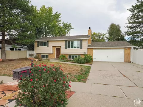 Exterior - 885 E Winter Way, Sandy, UT 84094 photo 1 of 11