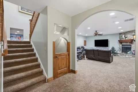 Entry Way - 330 E 1250 N, Orem, UT 84057 photo 3 of 4