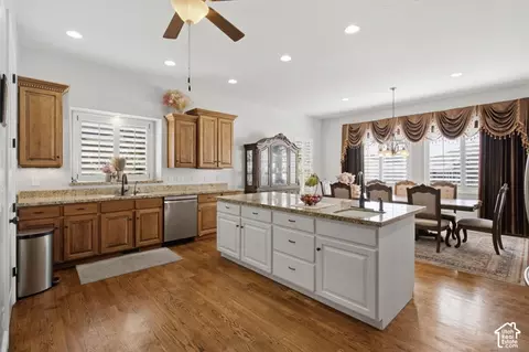Kitchen - 330 E 1250 N, Orem, UT 84057 photo 3 of 4