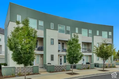11539 S Grandville Ave, South Jordan, UT 84009