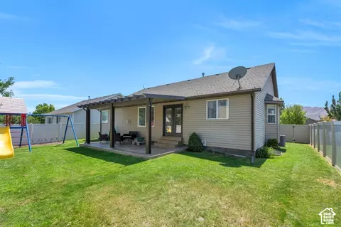 Exterior - 4613 E Bridleway Rd, Eagle Mountain, UT 84005 photo 3 of 3