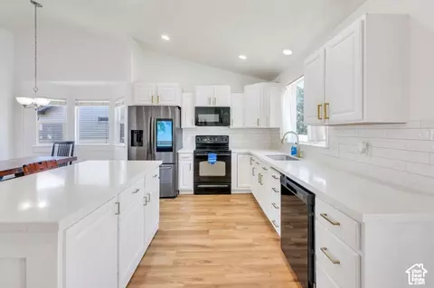 Kitchen - 4613 E Bridleway Rd, Eagle Mountain, UT 84005 photo 1 of 4